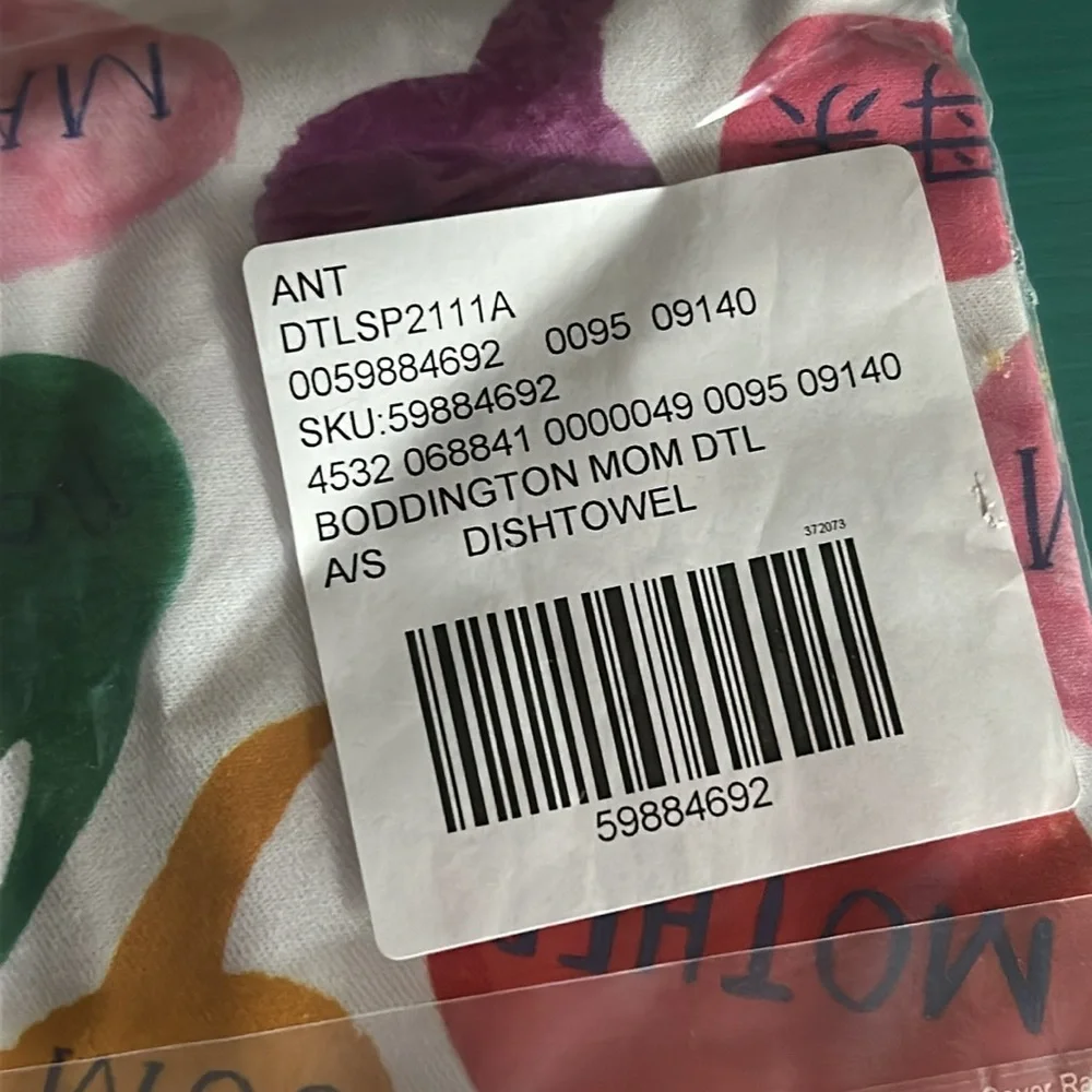 New Anthropologie Mr. Boddington’s Studio For Mom Graphic Dish Towel